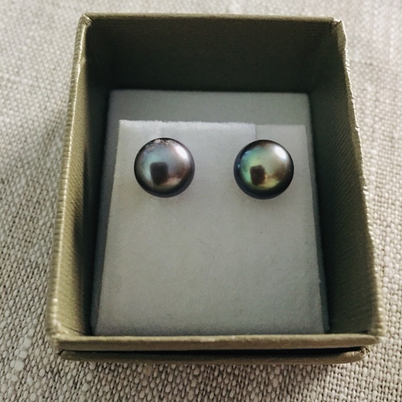 NWT Honora 7mm Black Freshwater Pearl Earrings - Picture 1 of 6
